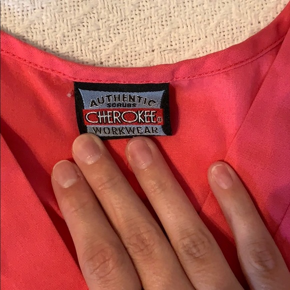 Cherokee Workwear Scrub Top - Picture 2 of 5